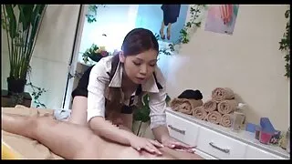 معمولی نقاب پوش عورت چوسا فیلمسکسی جدید ایک آدمی کی ڈک