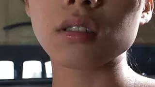 خوبصورتی نے خوشی کے ساتھ ایک دھچکا کام سکسیجدیدایرانی دیا اور خود کو نکالا