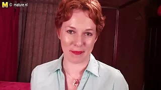 نوجوان شرمیلی لڑکی مکمل طور پر مرگا کا کلیپ جدید شهوانی علاج کیا