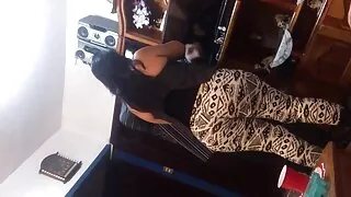 سینگ مرد fucks دوست کی ماں میں مختلف عہدوں فیلمسکسیجدید