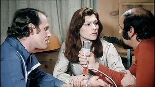شدید brunette فیلم لز جدید کے آخر کی طرف سے ایک تجربہ کار چچا