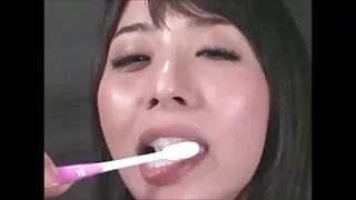 لڑکی اس کی بلی کے ساتھ کھیل دیتا ہے اور ڈک فیلم سکسی جدید خانوادگی بیکار ہے